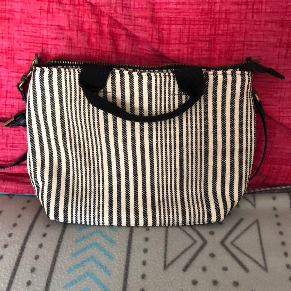 Universal Thread Boho Crossbody